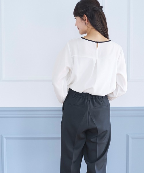 coca(coca)(コカ)の「アクセ付きパイピングブラウス(シャツ/ブラウス・レディース・B/A・L/M)」の6枚目の写真