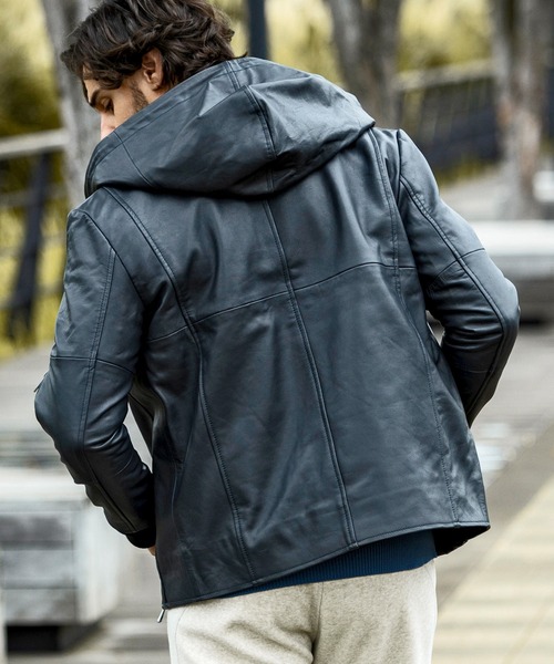 AKM Contemporary（エイケイエムコンテンポラリー）の「【WEB・直営店限定】AKM Contemporary(エイケイエムコンテンポラリー)レイヤードシープレザー キルティング 中綿フード ライダースジャケット（保温性/防風性）（ライダースジャケット・メンズ・ブラック/ネイビー/ブラウン・S/M/L/XL）」の18枚目の写真