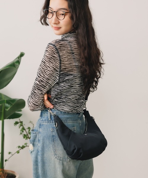 PETA+JAIN（ペタアンドジェーン）の「▲PETA+JAIN/ペタアンドジェーン NINA ハンドバッグ（ハンドバッグ・レディース・ブラック・FREE）」の15枚目の写真