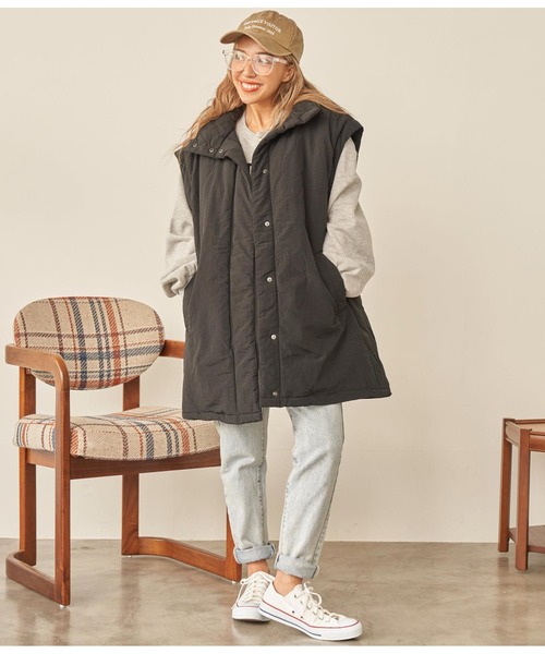 anap mimpi（アナップミンピ）の「袖取り外し2WAY中綿モンスターパーカー（ダウンジャケット/コート・レディース・カーキ/ブラック・FREE）」の11枚目の写真