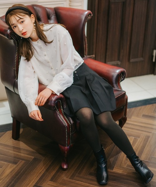 WILLSELECTION(ウィルセレクション)の「サイドボタンミニスカート(スカート・レディース・ブラック/グレー/レッド・MEDIUM)」の4枚目の写真