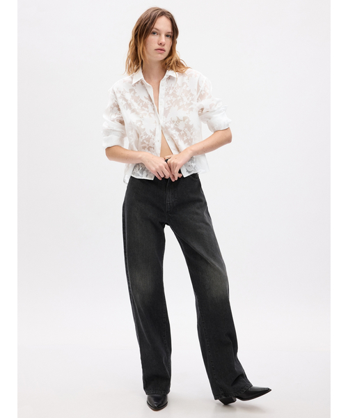 GAP(ギャップ)の「シアー フローラル クロップドシャツ(シャツ/ブラウス・レディース・ホワイト/ブラック・XS/M/L/S/XXS)」の5枚目の写真