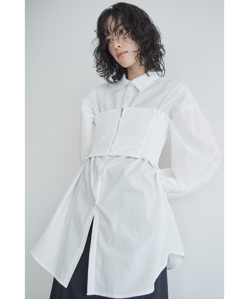 Abor（アボア）の「【Abor】シャーリングビスチェシャツ（シャツ/ブラウス・レディース・ブルー/オフホワイト/ブラック・FREE）」の11枚目の写真