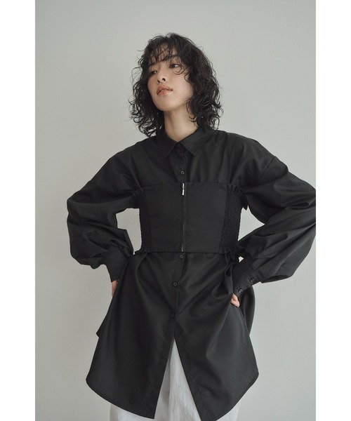 Abor（アボア）の「【Abor】シャーリングビスチェシャツ（シャツ/ブラウス・レディース・ブルー/オフホワイト/ブラック・FREE）」の19枚目の写真