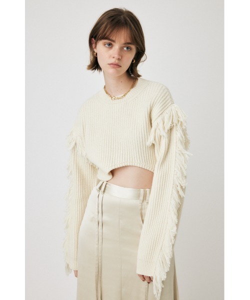 MOUSSY（マウジー）の「IRREGULAR HEM CROPPED ニット（ニット/セーター・レディース・ダークカーキ/チャコールグレー/オフホワイト・FREE）」の2枚目の写真