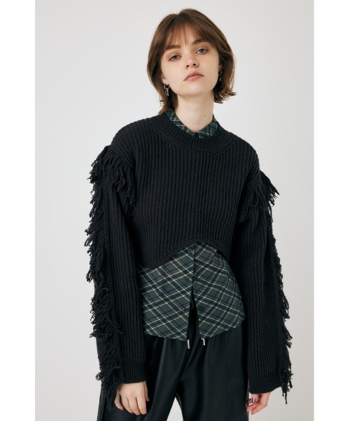 MOUSSY（マウジー）の「IRREGULAR HEM CROPPED ニット（ニット/セーター・レディース・ダークカーキ/チャコールグレー/オフホワイト・FREE）」の4枚目の写真