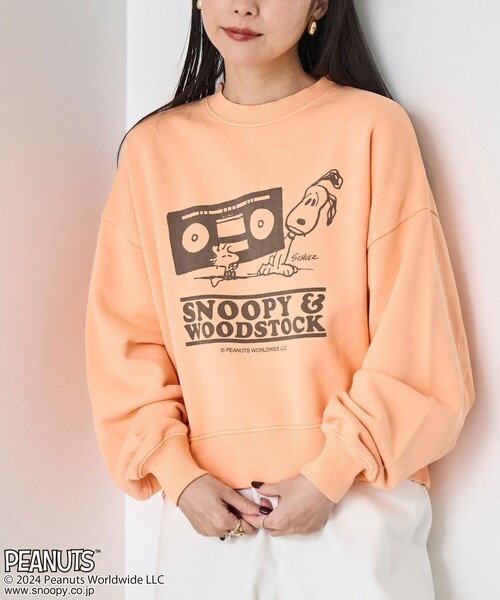 PEANUTS（ピーナッツ）の「PEANUTS（ピーナッツ）コラボピグメント裏毛クルーネックスウェット（スウェット・レディース・ライトブルー/オフホワイト/ライム/オレンジ/ダークグレー/ライラック・FREE）」の6枚目の写真