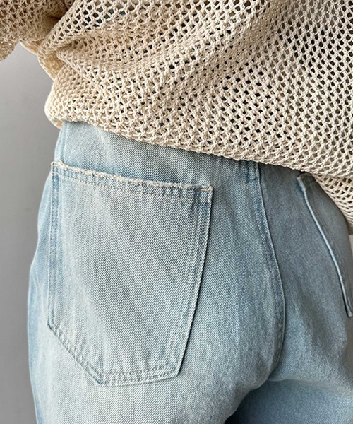 GeeRA(ジーラ)の「美脚魅せバレルレッグカーブデニムパンツ(デニムパンツ・レディース・サックスブルー/ブルー・LARGE/MEDIUM/SMALL)」の8枚目の写真