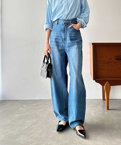 GeeRA(ジーラ)の「美脚魅せバレルレッグカーブデニムパンツ(デニムパンツ・レディース・サックスブルー/ブルー・LARGE/MEDIUM/SMALL)」の9枚目の写真