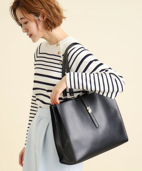 grove(グローブ)の「◆【A4/お仕事】人間工学スクエアベルトヒネリトート(トートバッグ・レディース・ブラック/ライトグレー/サックスブルー系7/アイボリー/サンドベージュ・00)」の15枚目の写真