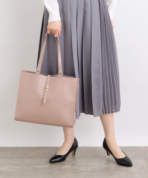 grove(グローブ)の「◆【A4/お仕事】人間工学スクエアベルトヒネリトート(トートバッグ・レディース・ブラック/ライトグレー/サックスブルー系7/アイボリー/サンドベージュ・00)」の8枚目の写真