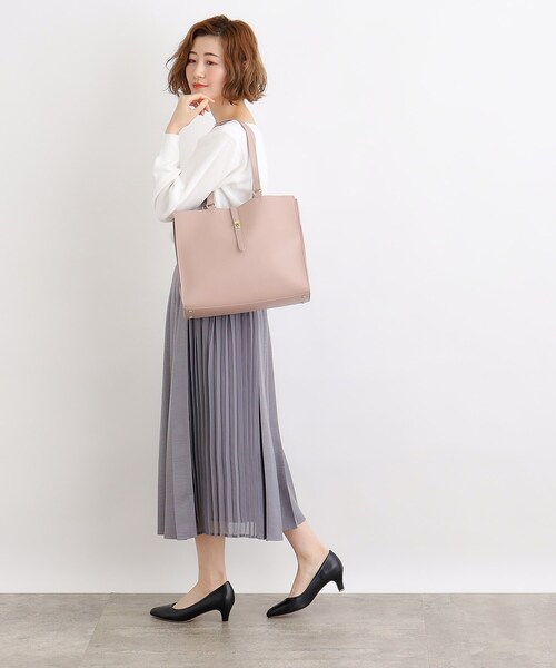 grove(グローブ)の「◆【A4/お仕事】人間工学スクエアベルトヒネリトート(トートバッグ・レディース・ブラック/ライトグレー/サックスブルー系7/アイボリー/サンドベージュ・00)」の18枚目の写真