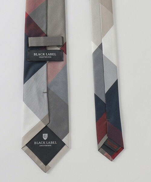 BLACK LABEL CRESTBRIDGE(ブラックレーベル・クレストブリッジ)の「クレストブリッジチェックタイ(ネクタイ・メンズ・ベージュ系その他6/ダークネイビー/ブルー系その他2・FREE)」の5枚目の写真