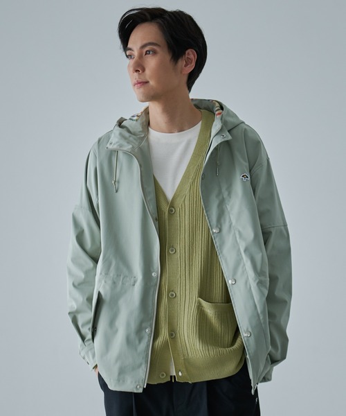 ユーティリティシェアマウンテンパーカー