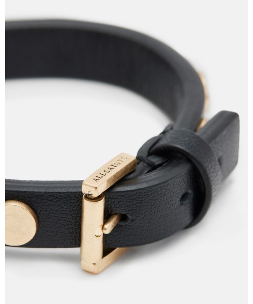 ALLSAINTS（オールセインツ）の「MICA STUDDED LEATHER BUCKLE BRACELET | MICA スタッズ レザー バックル ブレスレット（ブレスレット・レディース・ブラック系その他・ONE SIZE）」の3枚目の写真