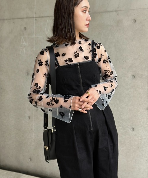 deux amour（ドゥーザムール）の「ボトルネック花柄フレアスリーブ（その他トップス・レディース・ブラック/ホワイト/モカ・FREE）」の10枚目の写真