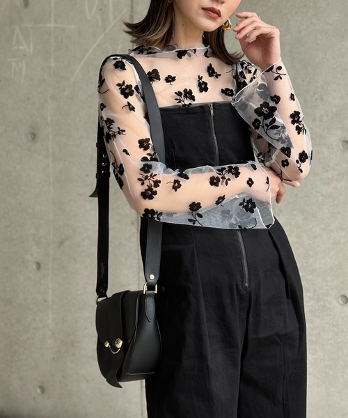 deux amour（ドゥーザムール）の「ボトルネック花柄フレアスリーブ（その他トップス・レディース・ブラック/ホワイト/モカ・FREE）」の14枚目の写真
