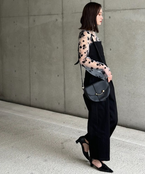 deux amour（ドゥーザムール）の「ボトルネック花柄フレアスリーブ（その他トップス・レディース・ブラック/ホワイト/モカ・FREE）」の6枚目の写真