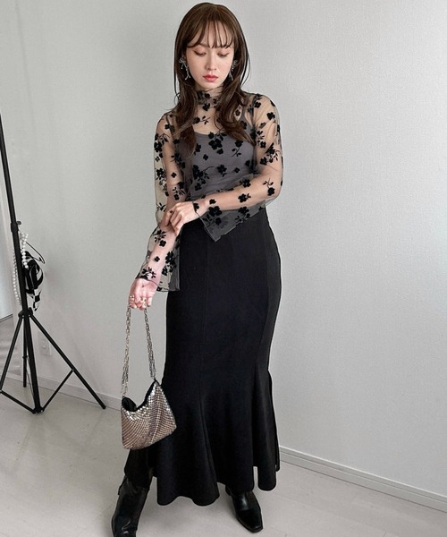 deux amour（ドゥーザムール）の「ボトルネック花柄フレアスリーブ（その他トップス・レディース・ブラック/ホワイト/モカ・FREE）」の16枚目の写真