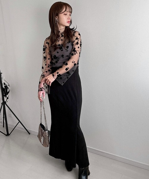 deux amour（ドゥーザムール）の「ボトルネック花柄フレアスリーブ（その他トップス・レディース・ブラック/ホワイト/モカ・FREE）」の18枚目の写真