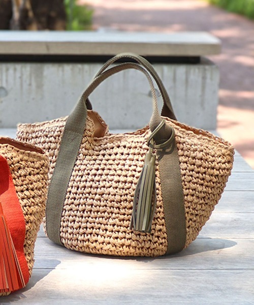 T・S・L(ティーエスエル)の「ハンドルテープペーパートートバッグ(かごバッグ・レディース・ブラック/グレイッシュベージュ/カーキ/オレンジ・FREE)」の14枚目の写真