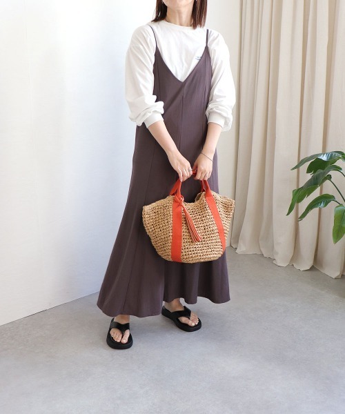 T・S・L(ティーエスエル)の「ハンドルテープペーパートートバッグ(かごバッグ・レディース・ブラック/グレイッシュベージュ/カーキ/オレンジ・FREE)」の16枚目の写真