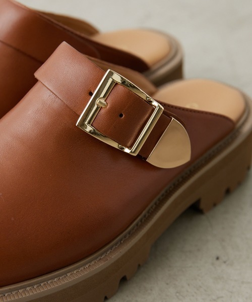 GALLARDAGALANTE（ガリャルダガランテ）の「【CAMINANDO】バックルクロッグミュール（スリッポン・レディース・キャメル・38/36/37）」の12枚目の写真