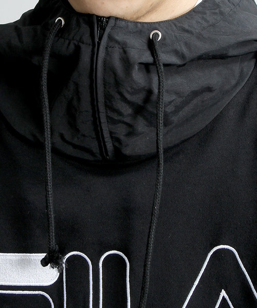 FILA（フィラ）の「∴WEGO/FILA切替ロングハイネックパーカー（パーカー・メンズ・ホワイト/ブラック・MEDIUM/LARGE）」の5枚目の写真