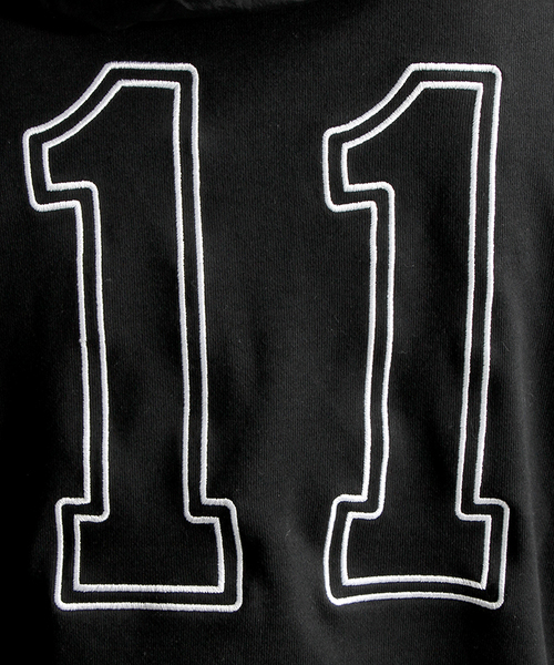 FILA（フィラ）の「∴WEGO/FILA切替ロングハイネックパーカー（パーカー・メンズ・ホワイト/ブラック・MEDIUM/LARGE）」の8枚目の写真