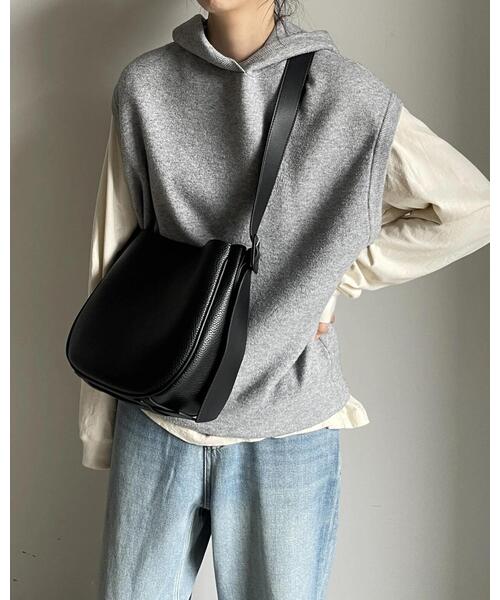 JISTORY（ジストリー）の「JISTORY/ジストリー/ROUND LEATHER SHOULDER BAG（ショルダーバッグ・レディース・ブラウン/ブラック・FREE）」の14枚目の写真