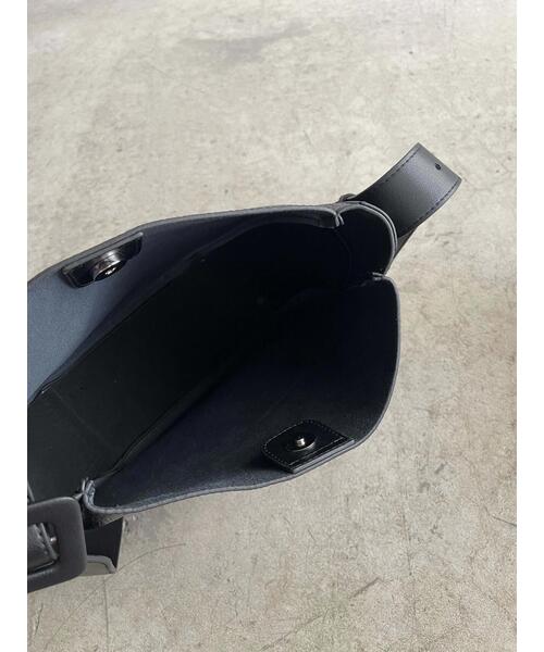 JISTORY（ジストリー）の「JISTORY/ジストリー/ROUND LEATHER SHOULDER BAG（ショルダーバッグ・レディース・ブラウン/ブラック・FREE）」の15枚目の写真