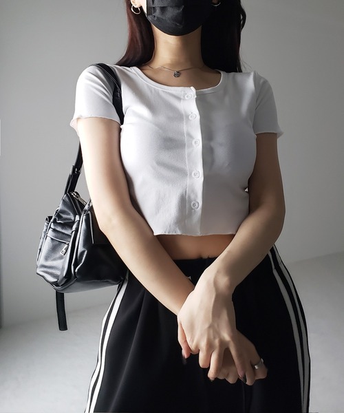 me+em select(ミームセレクト)の「※※【 3color 】フロントボタン半袖メローショートTシャツ / front button mellow short Tee(Tシャツ/カットソー・レディース・ホワイト/グレー/ブラック・FREE)」の18枚目の写真