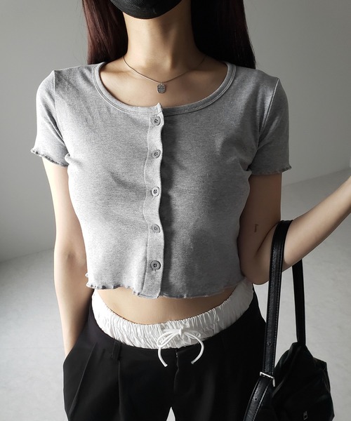 me+em select(ミームセレクト)の「※※【 3color 】フロントボタン半袖メローショートTシャツ / front button mellow short Tee(Tシャツ/カットソー・レディース・ホワイト/グレー/ブラック・FREE)」の5枚目の写真