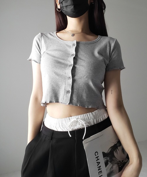 me+em select(ミームセレクト)の「※※【 3color 】フロントボタン半袖メローショートTシャツ / front button mellow short Tee(Tシャツ/カットソー・レディース・ホワイト/グレー/ブラック・FREE)」の13枚目の写真