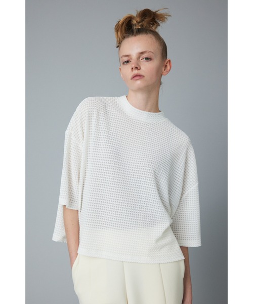 HeRIN.CYE（ヘリンドットサイ）の「cut jacquard tops  カットジャガードトップス（Tシャツ/カットソー・レディース・ブラック/ホワイト/オレンジ・FREE）」の2枚目の写真