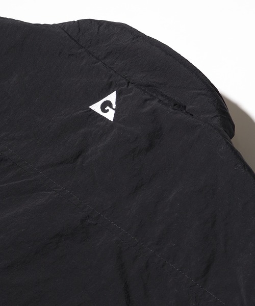 GERRY（ジェリー）の「【GERRY/ジェリー】ワンポイント刺繍ロゴ リバーシブルベスト (ナイロン×シープボア)（ベスト・メンズ・ベージュ/カーキ/ブラック/ネイビー・LL/L/M）」の19枚目の写真
