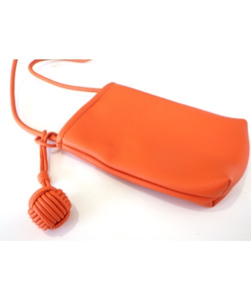 【セール】ノットチャーム付スマホショルダー（ショルダーバッグ）｜AVALON(U.Q)（アバロン）