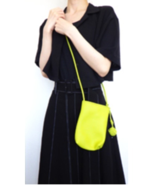 【セール】ノットチャーム付スマホショルダー（ショルダーバッグ）｜AVALON(U.Q)（アバロン）