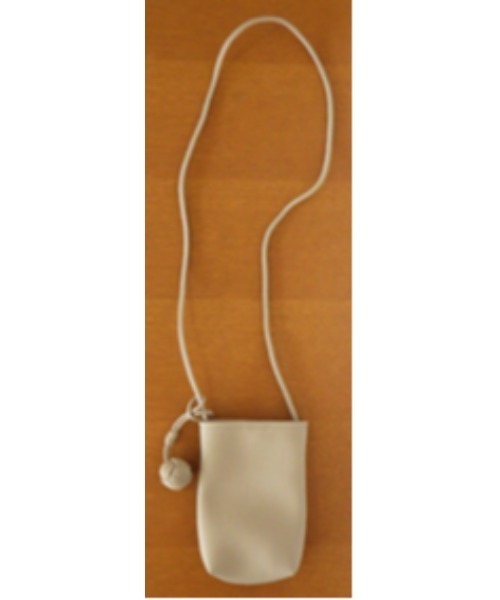 【セール】ノットチャーム付スマホショルダー（ショルダーバッグ）｜AVALON(U.Q)（アバロン）