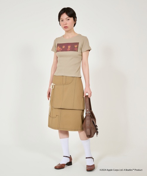 TINA:JOJUN(ティーナジョジュン)の「THE BEATLES リブTシャツ TINA:JOJUN(Tシャツ/カットソー・レディース・オフホワイト/グレイッシュベージュ・M)」の15枚目の写真