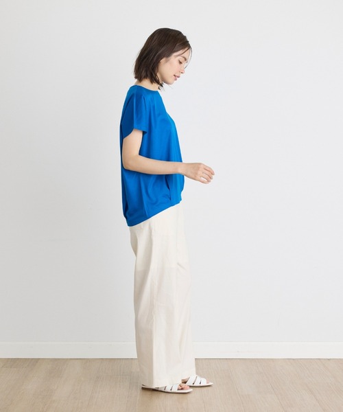 INED（イネド）の「コットンリヨセルタックTシャツ（Tシャツ/カットソー・レディース・ブラック/ブルー/オフホワイト・9号）」の18枚目の写真