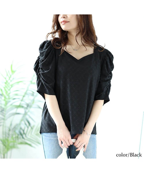 GOLDJAPAN(ゴールドジャパン)の「パワーショルダーダイヤネックレースプルオーバー【大きいサイズ対応】(Tシャツ/カットソー・レディース・ブルー/ブラック・5L/4L/3L/LL)」の12枚目の写真