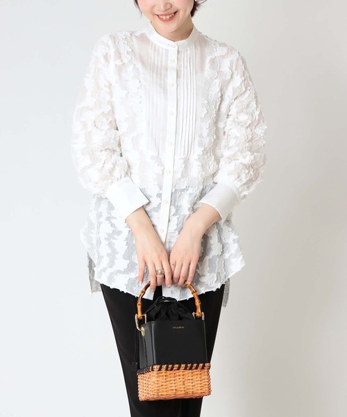 Jines（ジネス）の「フラワーカットジャガード バンドカラーシャツブラウス（シャツ/ブラウス・レディース・ホワイト/ブラック・38）」の3枚目の写真