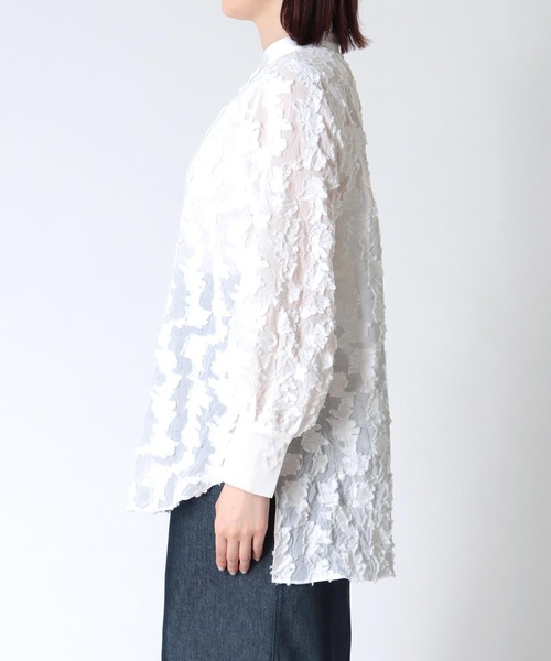 Jines（ジネス）の「フラワーカットジャガード バンドカラーシャツブラウス（シャツ/ブラウス・レディース・ホワイト/ブラック・38）」の14枚目の写真