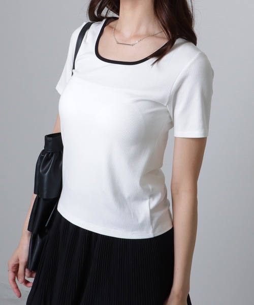 【CITYBREEZE】★スクエアネックライン 配色 半袖Tシャツ★ セール】配色ライン スクエアネック ソリッド 半袖 Tシャツ（T