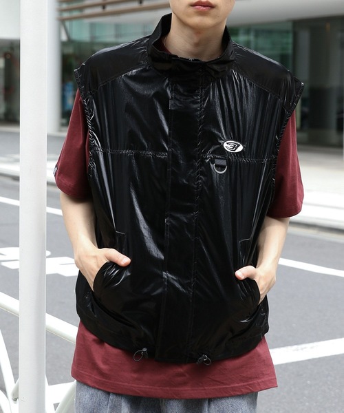 3.3 Field Trip （3.3フィールドトリップ）の「3.3 Field Trip／メタリックナイロンベスト（ベスト・メンズ・その他1/ブラック・FREE）」の2枚目の写真