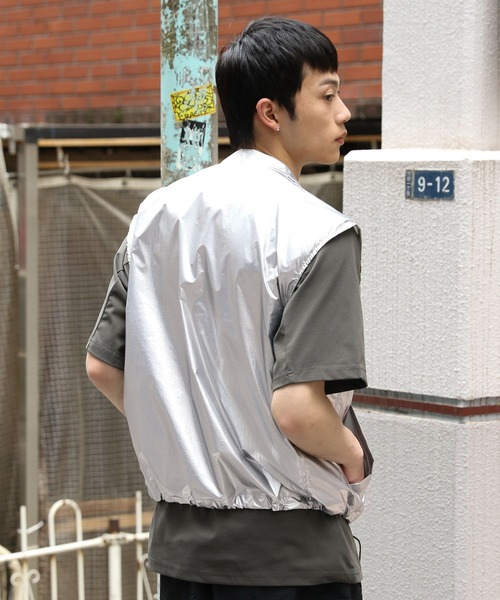 3.3 Field Trip （3.3フィールドトリップ）の「3.3 Field Trip／メタリックナイロンベスト（ベスト・メンズ・その他1/ブラック・FREE）」の6枚目の写真