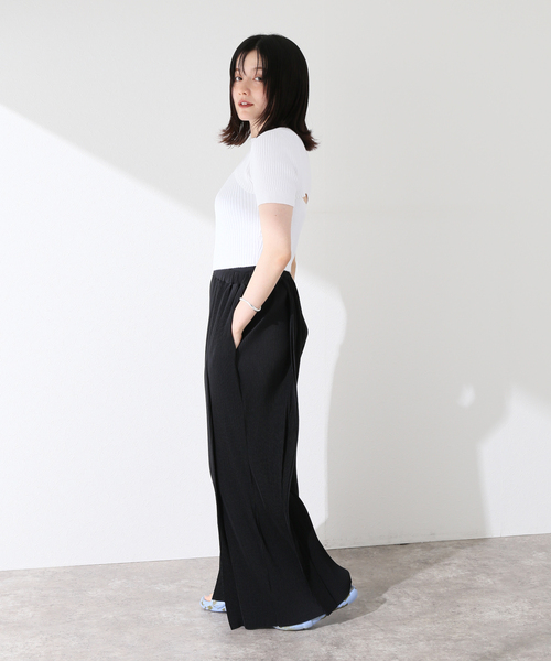 Calvin Klein Jeans(カルヴァンクラインジーンズ)の「Calvin Klein Jeans A- 2 IN 1 SS CN J223332(Tシャツ/カットソー・レディース・ブラック/ホワイト・SMALL)」の19枚目の写真
