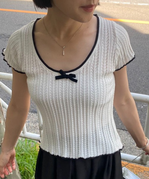 mebole(メボレ)の「フリル&リボン スリムトップス(Tシャツ/カットソー・レディース・アイボリー/ホワイト・FREE)」の8枚目の写真