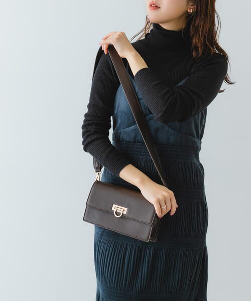 RODE SKO（ロデスコ）の「金具付ショルダーバッグ（ショルダーバッグ・レディース・ブラウン系その他/イエロー系その他・ONE）」の19枚目の写真